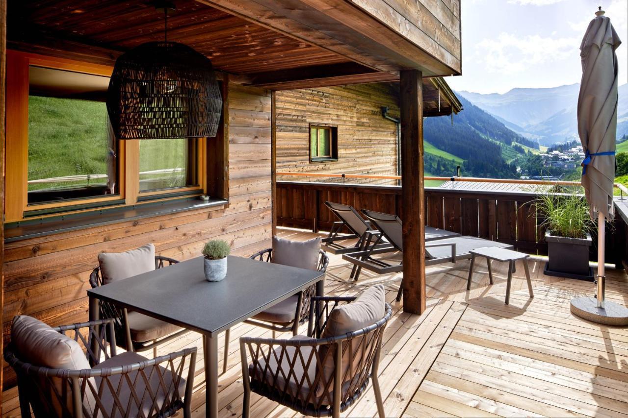 Mei.Berg Premium View Appartements Saalbach-Hinterglemm Exterior foto